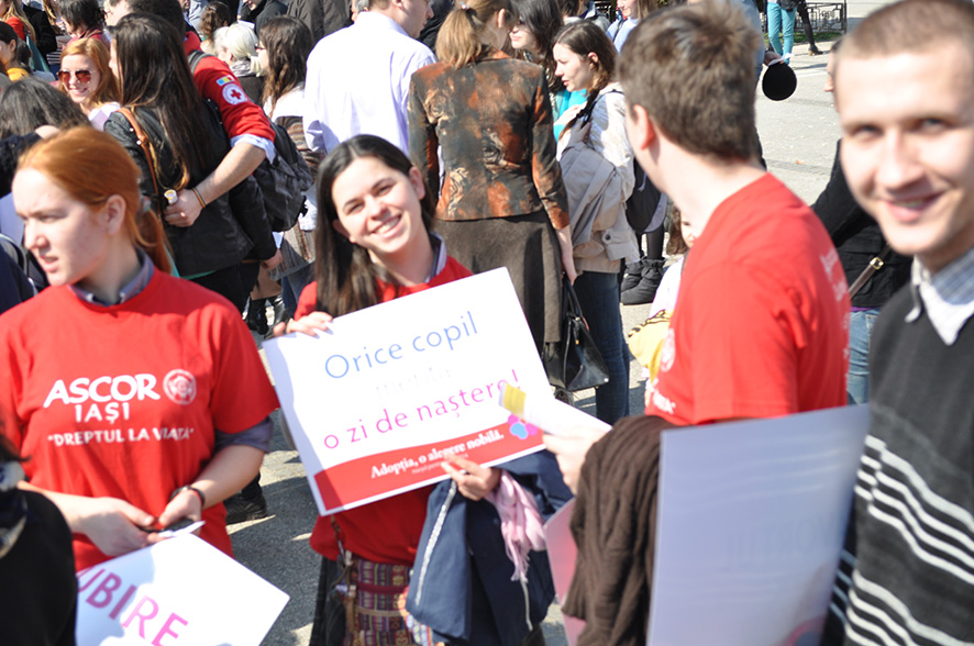Marşul pentru Viaţă, organizat în aproximativ 40 de oraşe din România (GALERIE FOTO)