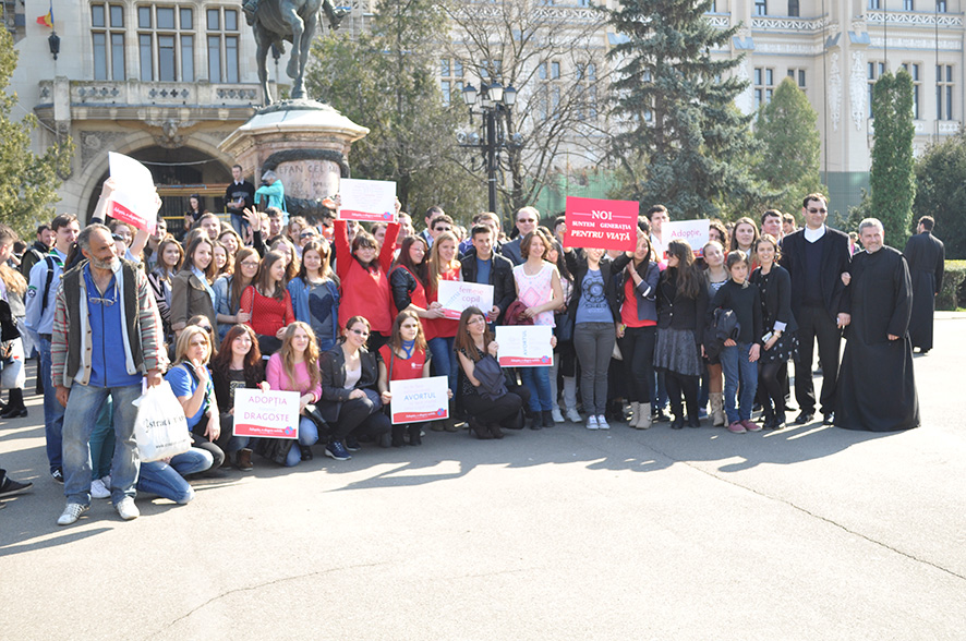 Marşul pentru Viaţă, organizat în aproximativ 40 de oraşe din România (GALERIE FOTO)