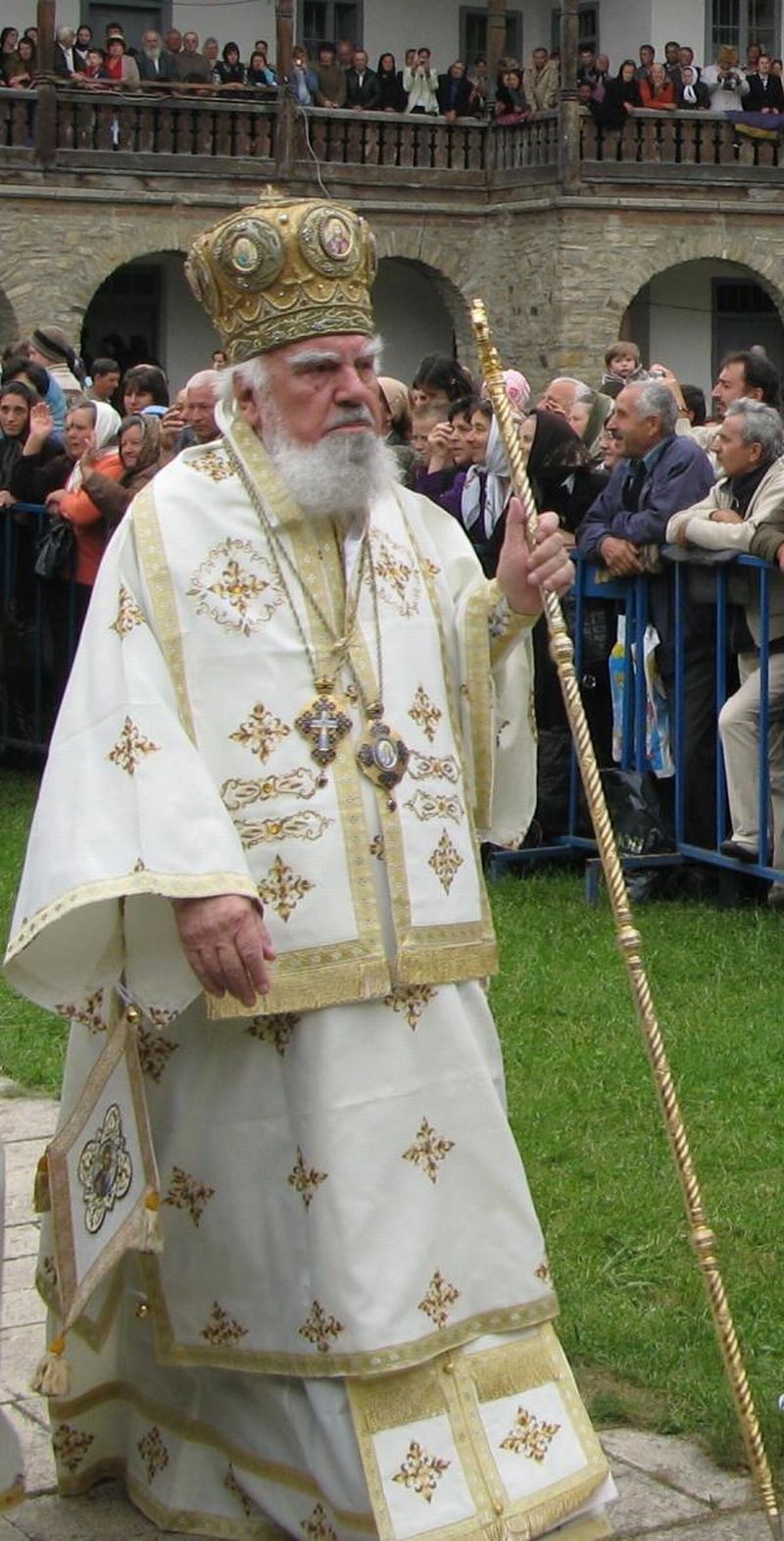 93 de ani de la naşterea mitropolitului Bartolomeu Anania