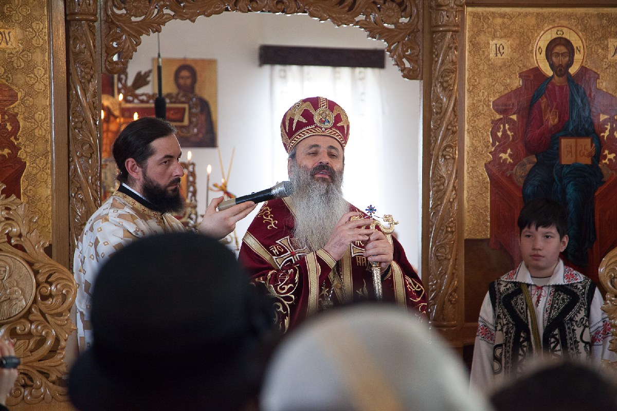 Sfântă Liturghie arhierească şi sfinţire de capelă în Protopopiatul Târgu Neamţ