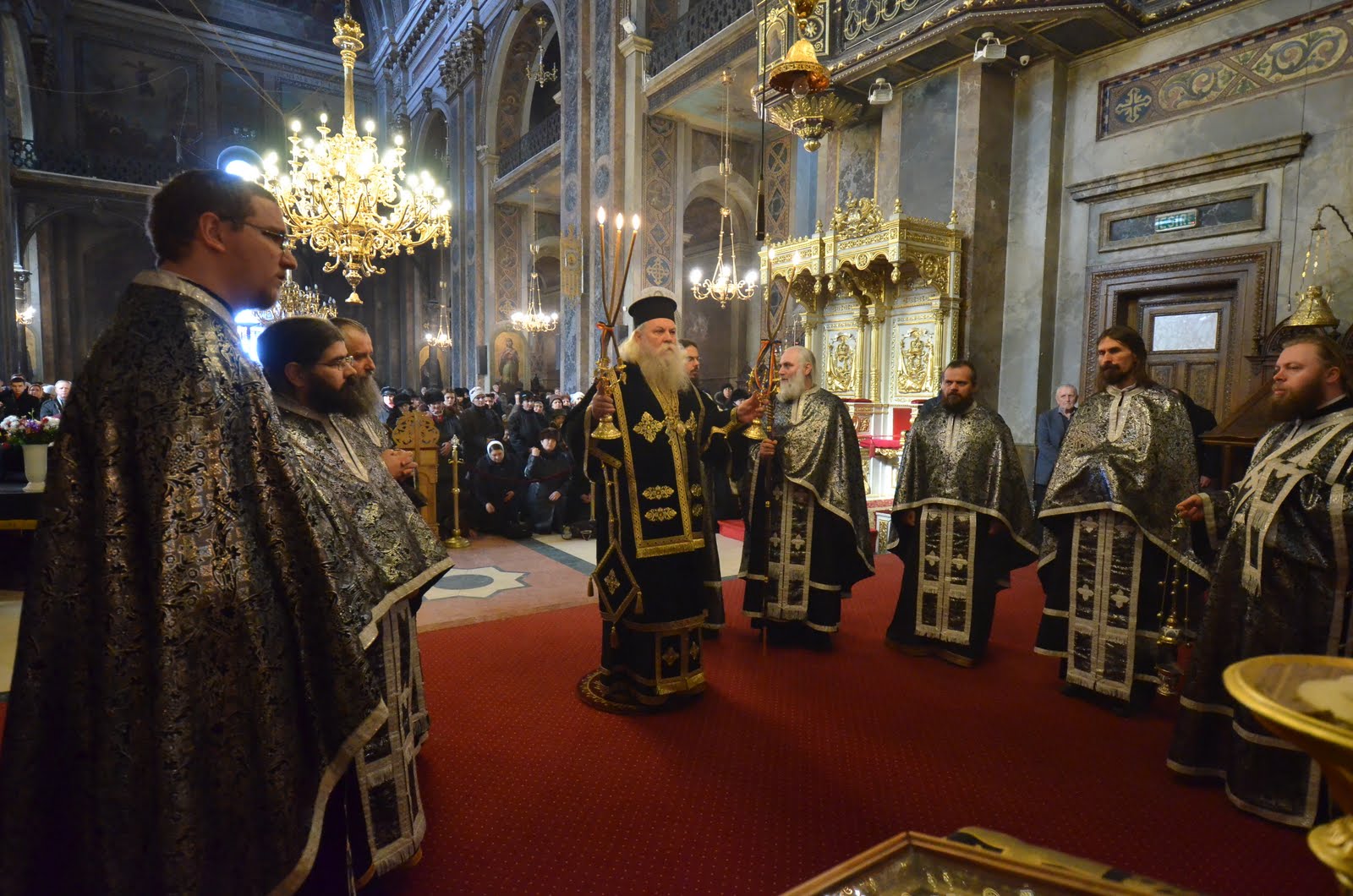 Liturghia Darurilor mai înainte sfinţite, la Catedrala mitropolitană din Iaşi