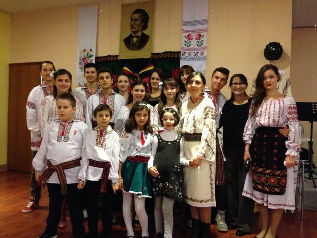 Bucuria primăverii sărbătorită de copiii şi tinerii Parohiei Reggio Emilia din Italia