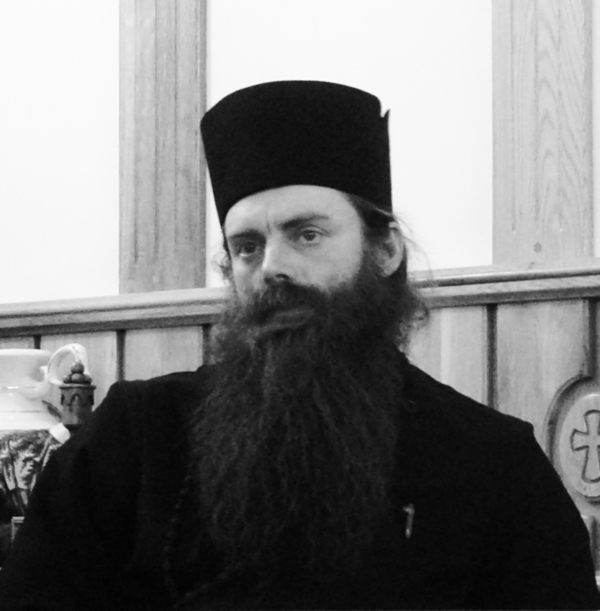 Protos. Nicodim Petre: „Hristos este Cel care ne trece de la moarte la viață”