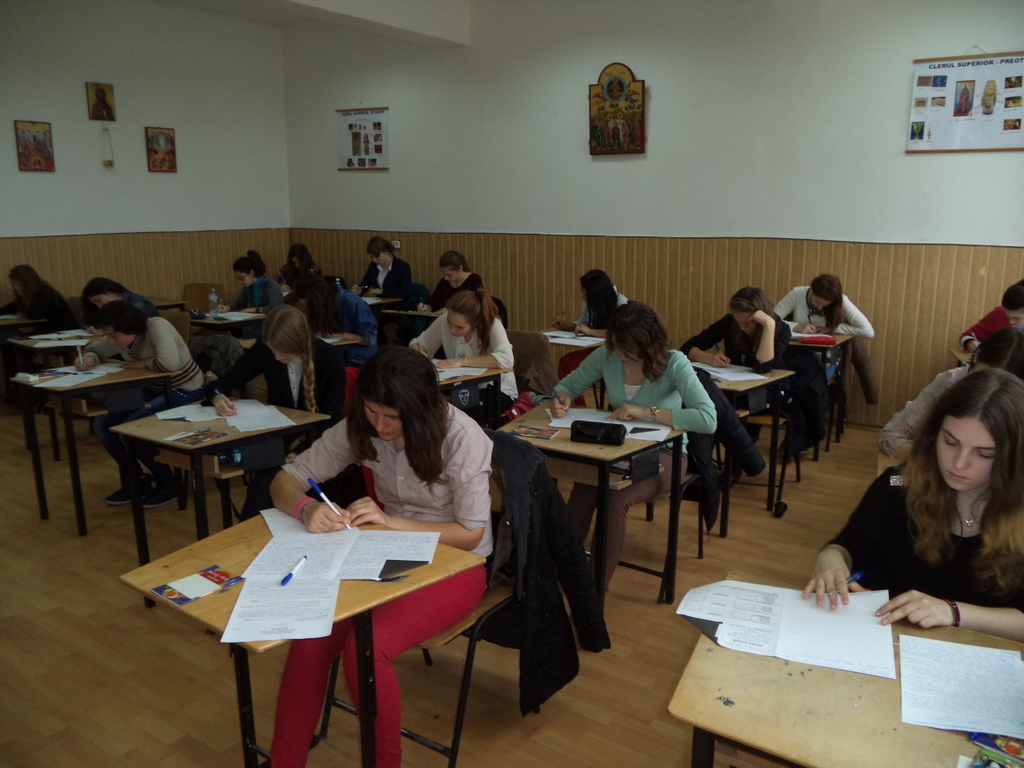 307 de elevi la faza judeţeană a Olimpiadei de religie, la Iaşi