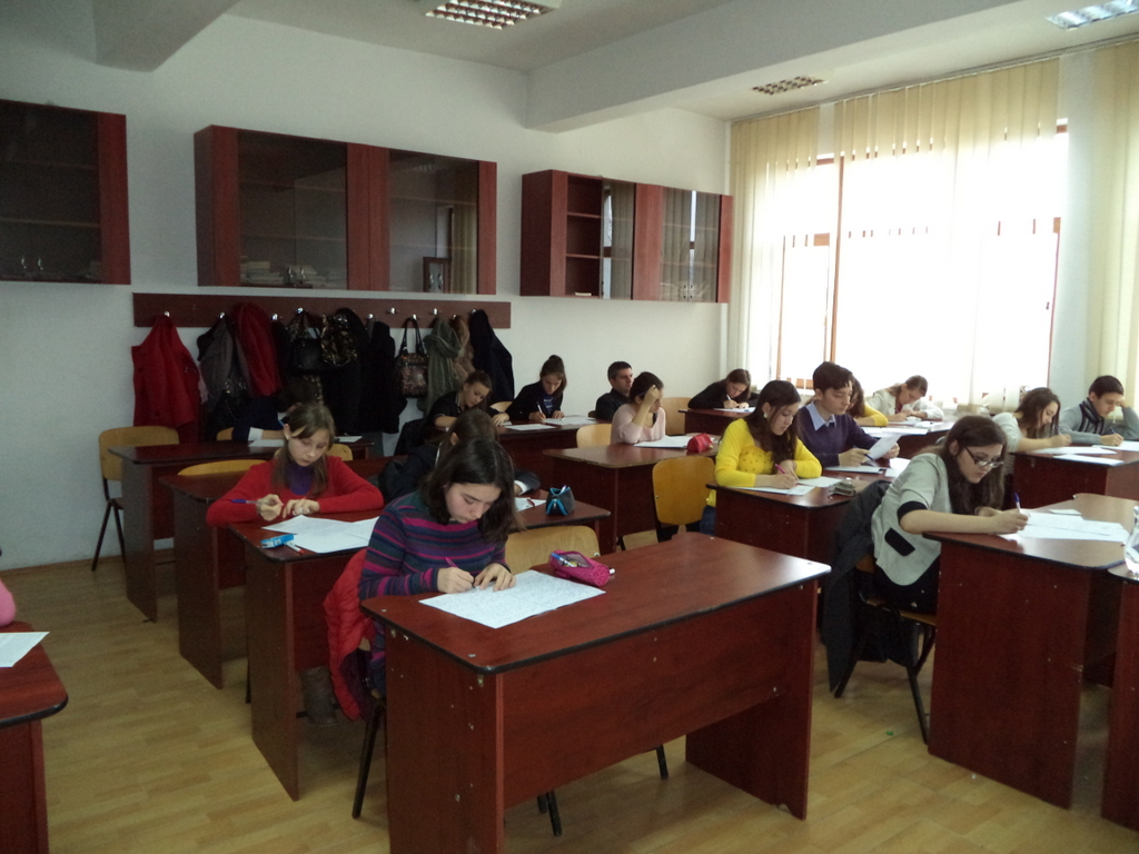 307 de elevi la faza judeţeană a Olimpiadei de religie, la Iaşi