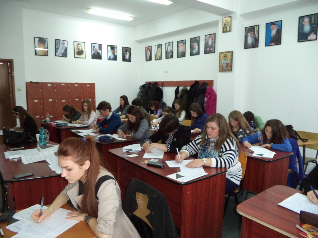 307 de elevi la faza judeţeană a Olimpiadei de religie, la Iaşi