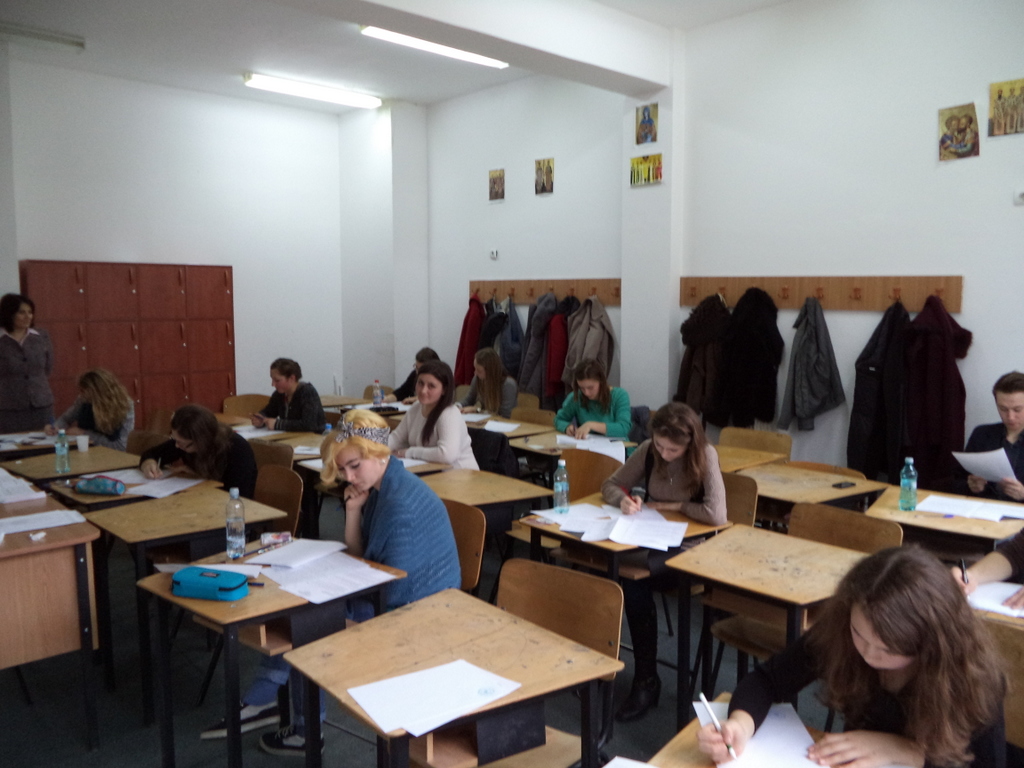 307 de elevi la faza judeţeană a Olimpiadei de religie, la Iaşi