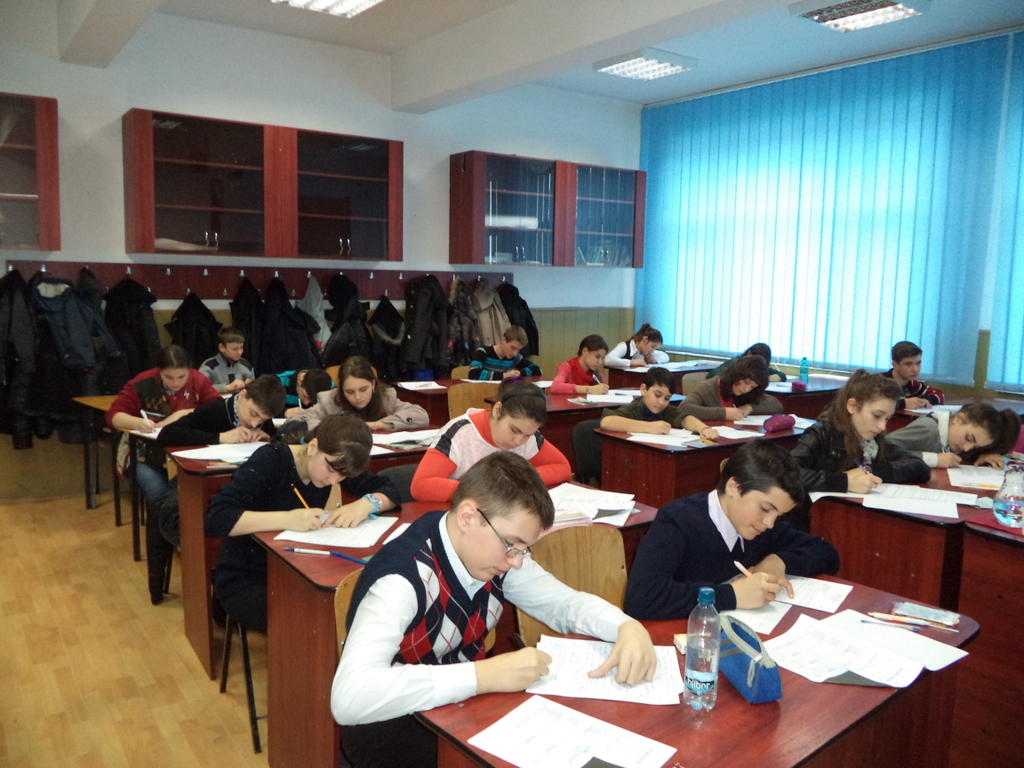 307 de elevi la faza judeţeană a Olimpiadei de religie, la Iaşi