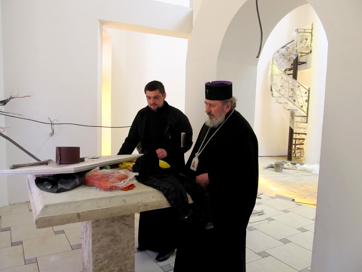 Vizita de lucru a Mitropolitului Basarabiei la parohia din Orhei Vizita de lucru a Mitropolitului Basarabiei la parohia din Orhei