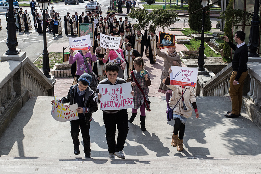 Marşul pentru Viaţă, organizat în aproximativ 40 de oraşe din România (GALERIE FOTO)