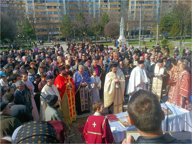 Procesiune cu icoane în Duminica Ortodoxiei, la Hunedoara