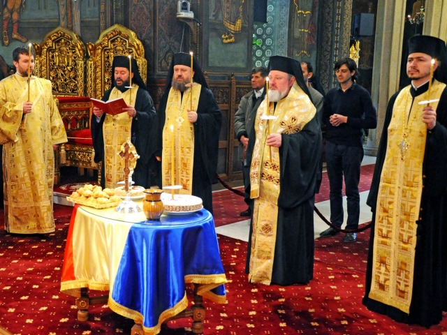 Slujbă de pomenire pentru făuritorii unirii Basarabiei cu România