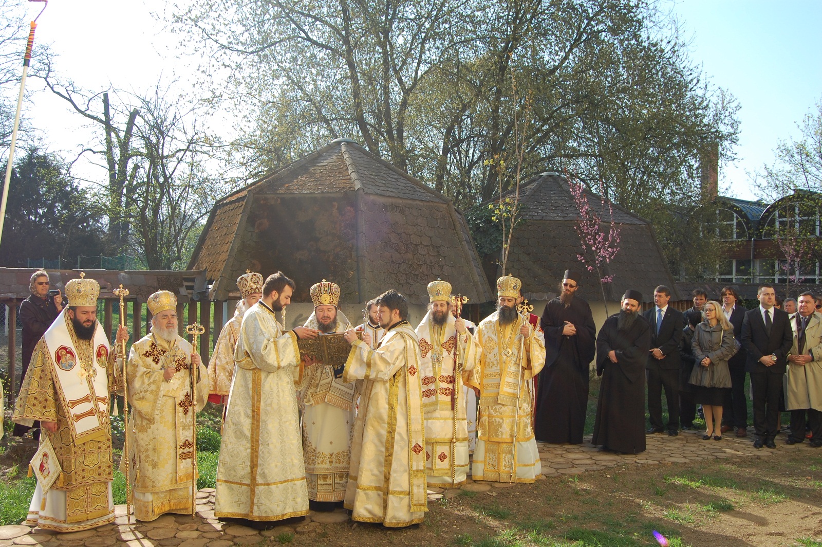 Catedrala episcopală “Sfântul Ierarh Nicolae” din Gyula (Ungaria) a fost resfinţită