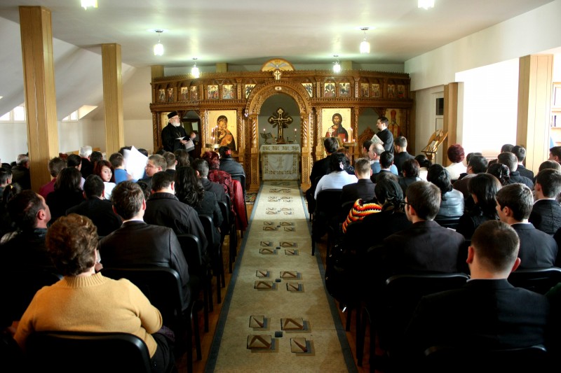 Ședință instructiv-educativă cu părinții elevilor din cadrul seminarului Neagoe Vodă Basarab Ședință instructiv-educativă cu părinții elevilor din cadrul seminarului Neagoe Vodă Basarab