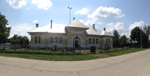 ”Prietenul la nevoie se cunoaște”