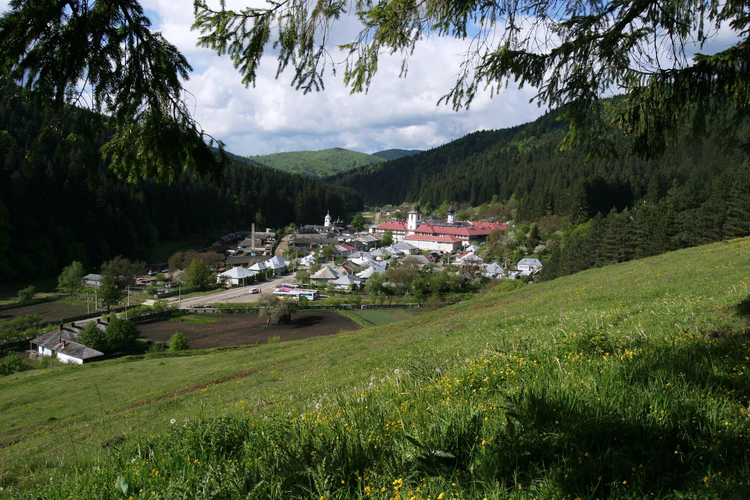 „Dacă voia lui Dumnezeu este în noi, şi Cerul este în noi, prin împlinirea poruncilor Lui”