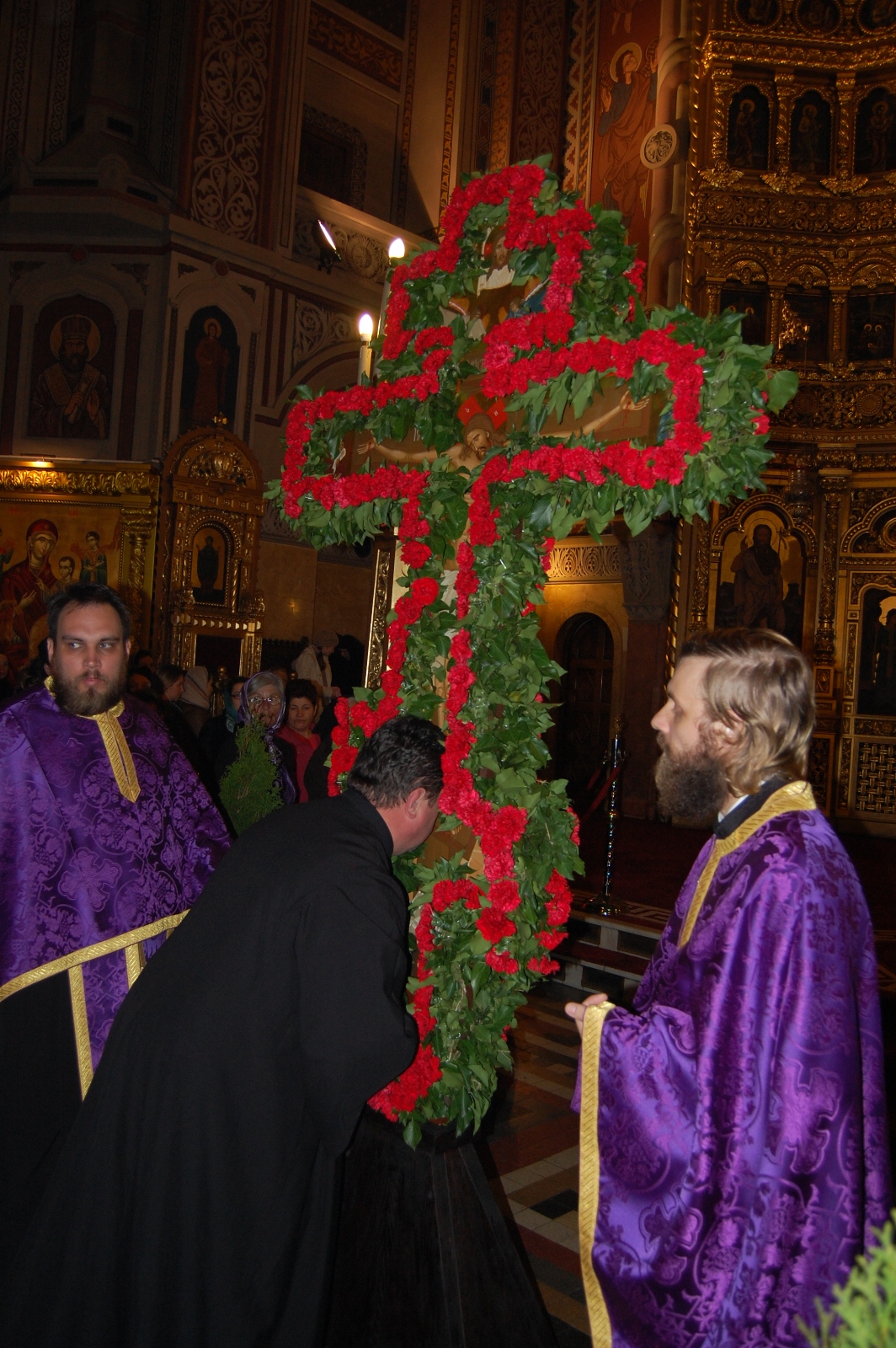 Denia celor 12 Evanghelii la Catedrala mitropolitană din Timişoara