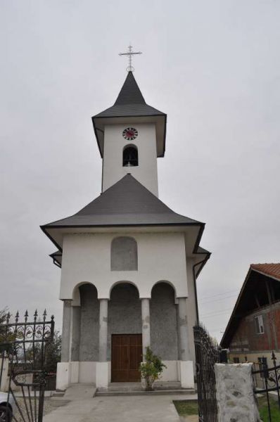 Slujire arhierească de Florii în parohia Calea Târgu Jiului