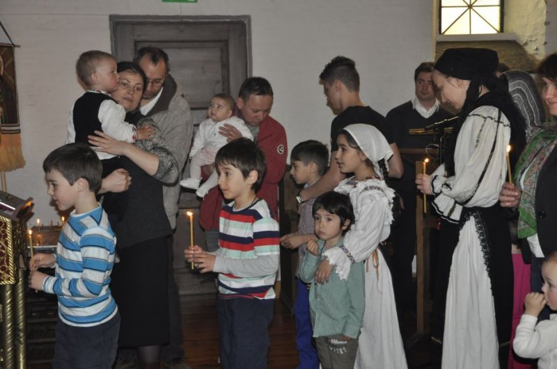 Sfântă Liturghie săvârşită la "Poarta fiordurilor Norvegiei" Sfântă Liturghie săvârşită la "Poarta fiordurilor Norvegiei"