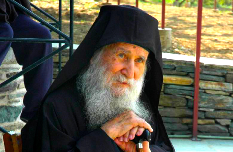 Minununata intervenţie „radio” a Bătrânului Iosif Vatopedinul