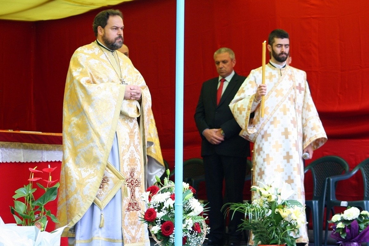 Mii de credincioşi la sărbătoarea oraşului Botoşani