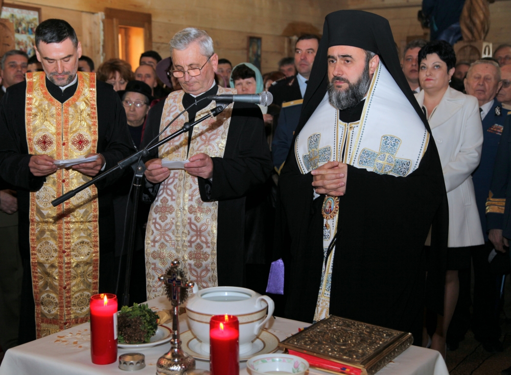 Sfinţirea bisericii militare din Garnizoana Buzău