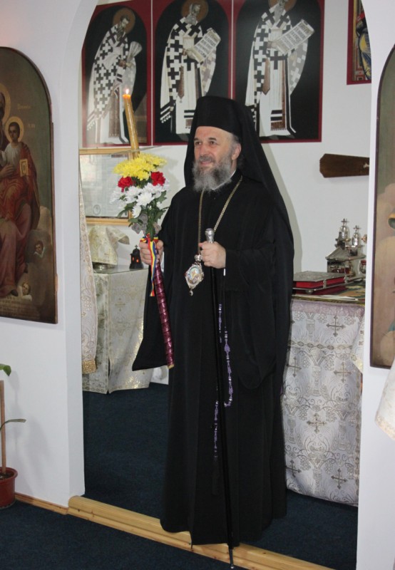 Tradiţionala vizită chiriarhală de Înviere la Penitenciarul din Galaţi