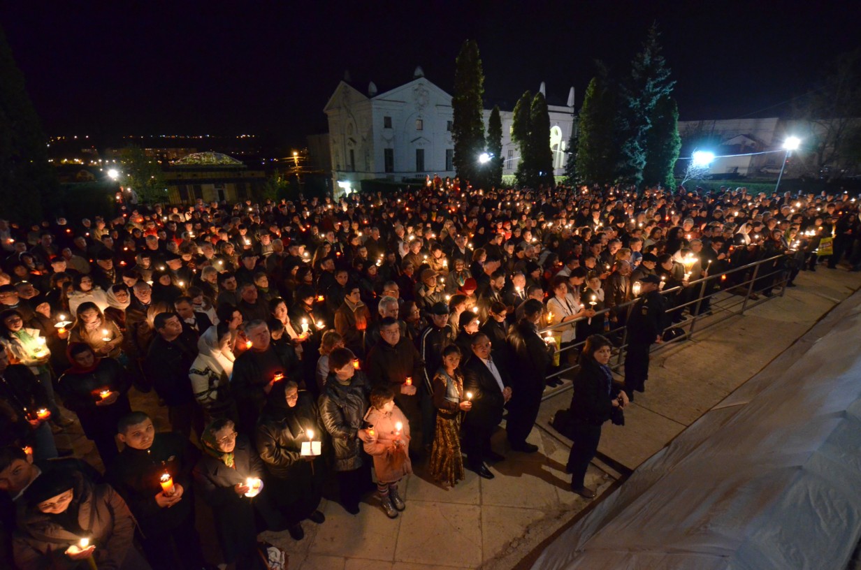 Învierea Domnului în Mitropolia Moldovei şi Bucovinei