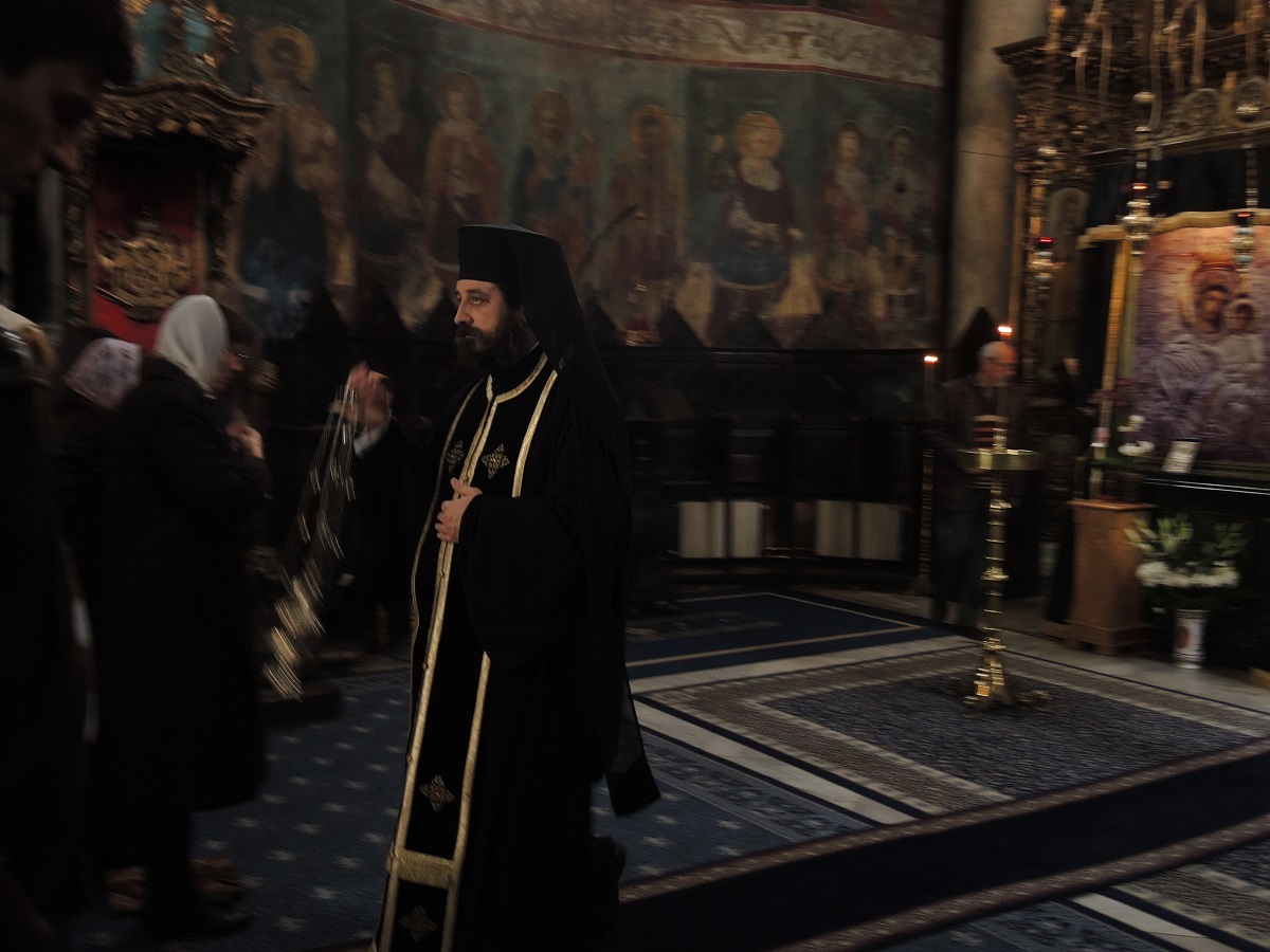 Deniile oficiate de IPS Mitropolit Teofan în Săptămâna Pătimirilor