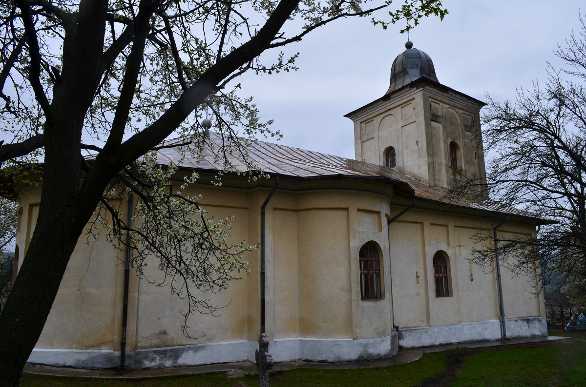 Deniile oficiate de IPS Mitropolit Teofan în Săptămâna Pătimirilor