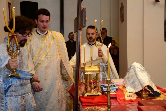 Un nou preot ortodox român în Italia