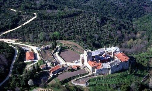 Dumnezeu iubește pe cel ce dă cu bucurie