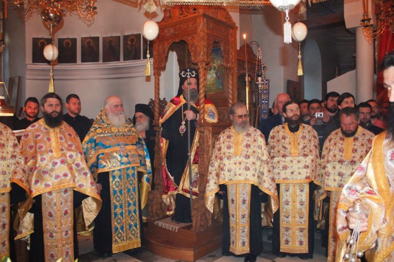 Hram la una dintre dintre cele mai vechi vetre monastice athonite româneşti