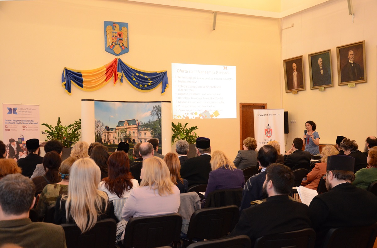 Gimnaziul „Varlaam“ a intrat în circuitul educaţional al Iaşului