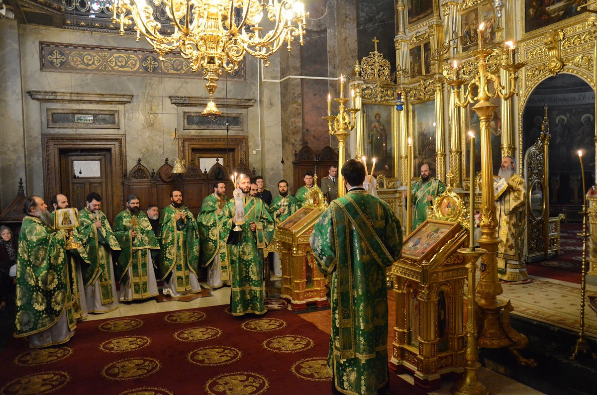 Liturghie arhierească de Florii, la Catedrala mitropolitană din Iaşi