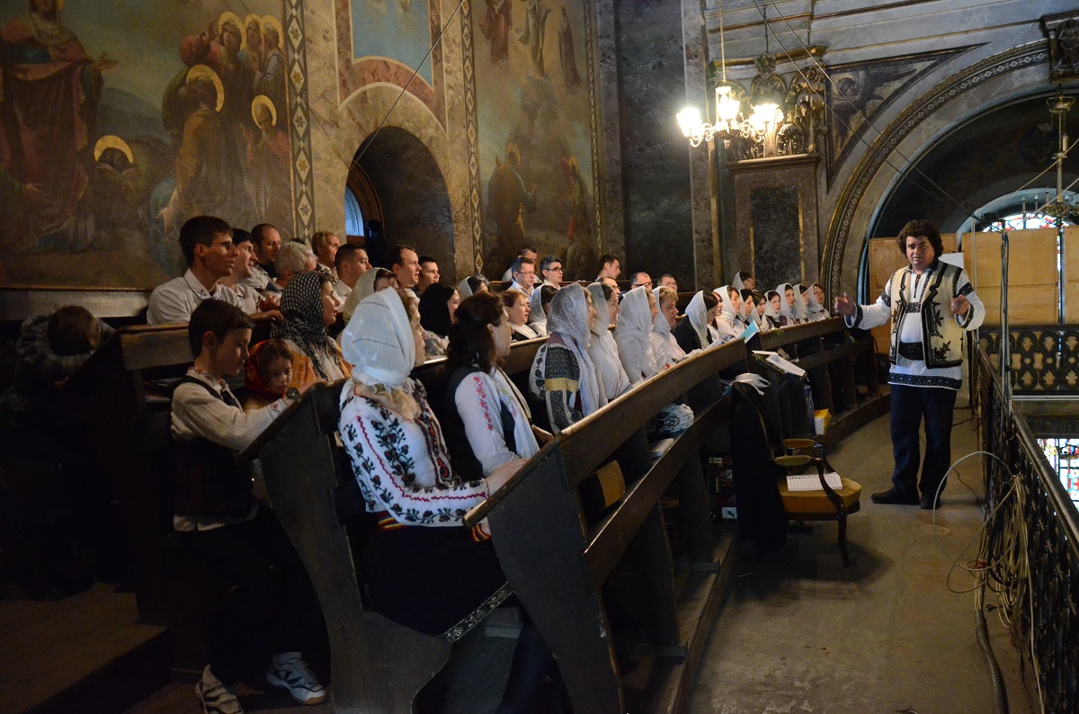 Liturghie arhierească de Florii, la Catedrala mitropolitană din Iaşi