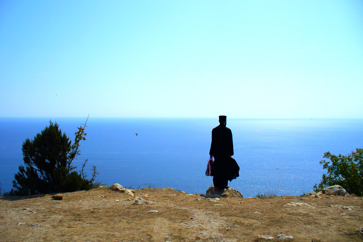 De noi depinde să nu mergem în întâmpinarea ispitei…