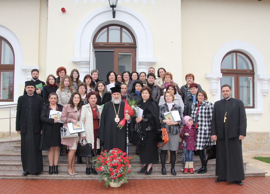 Proiect dedicat rolului preoteselor în comunitate