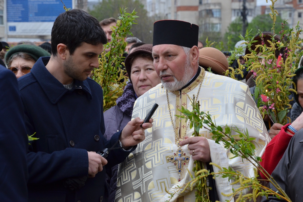Procesiune de Florii la Iaşi: „Simţi deja momentul Învierii“
