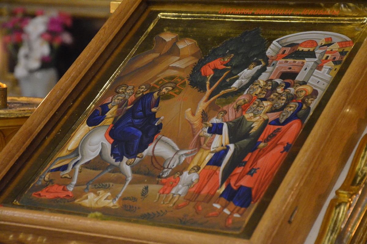 Procesiune de Florii la Iaşi: „Simţi deja momentul Învierii“