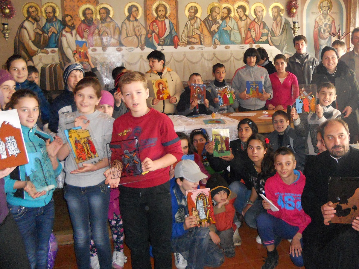 Proiect misionar-filantropic în Parohia Săcăluşeşti - Agapia