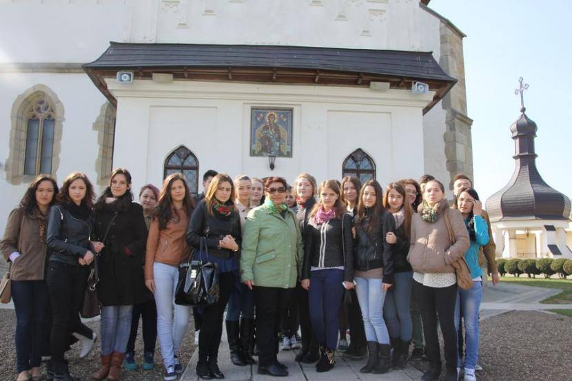 Şcolarii din Roman, pelerini timp de o săptămână