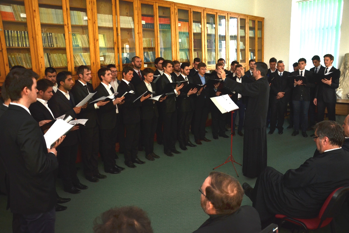 „Serbare Pascală“ la Facultatea de Teologie Ortodoxă din Iaşi