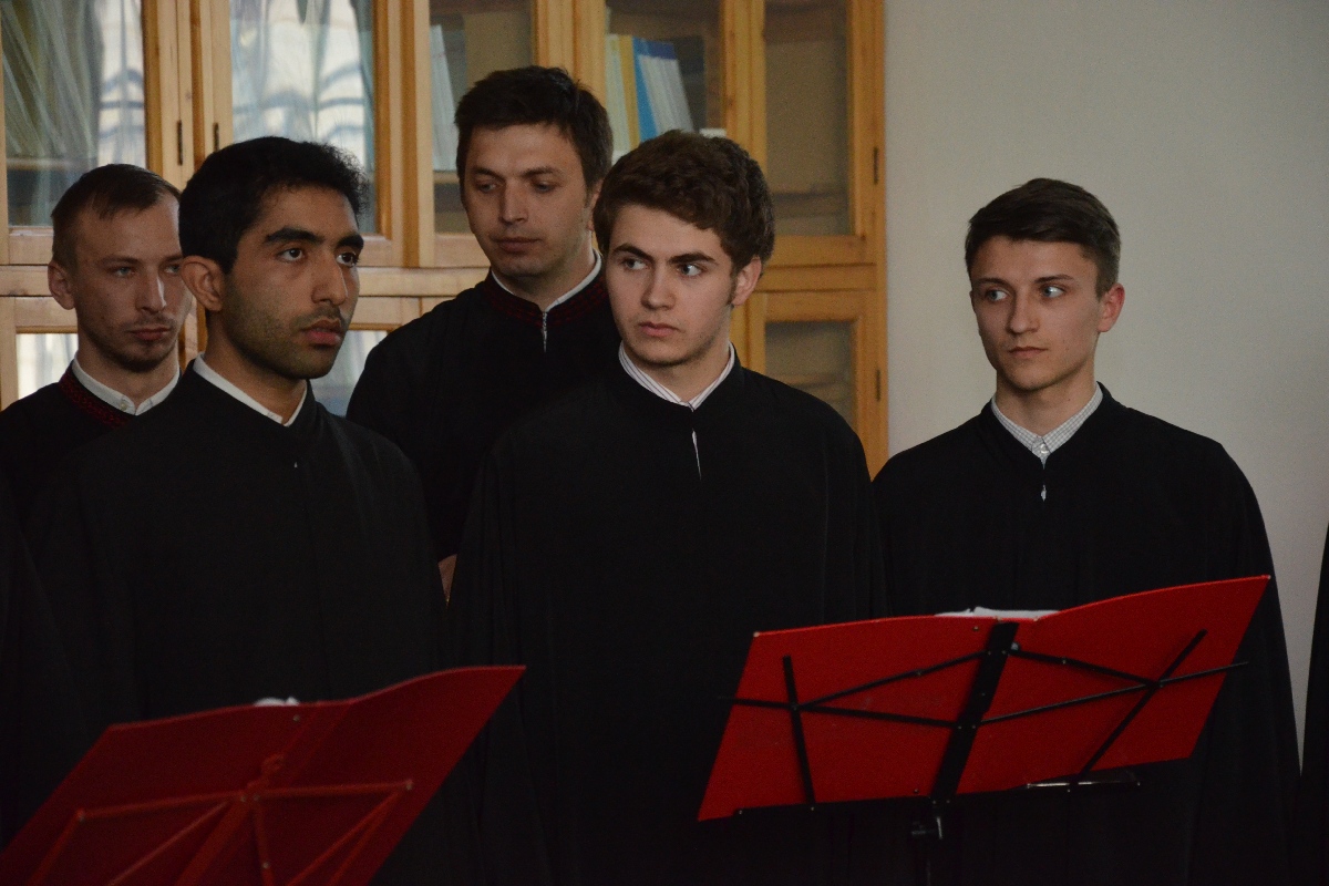 „Serbare Pascală“ la Facultatea de Teologie Ortodoxă din Iaşi