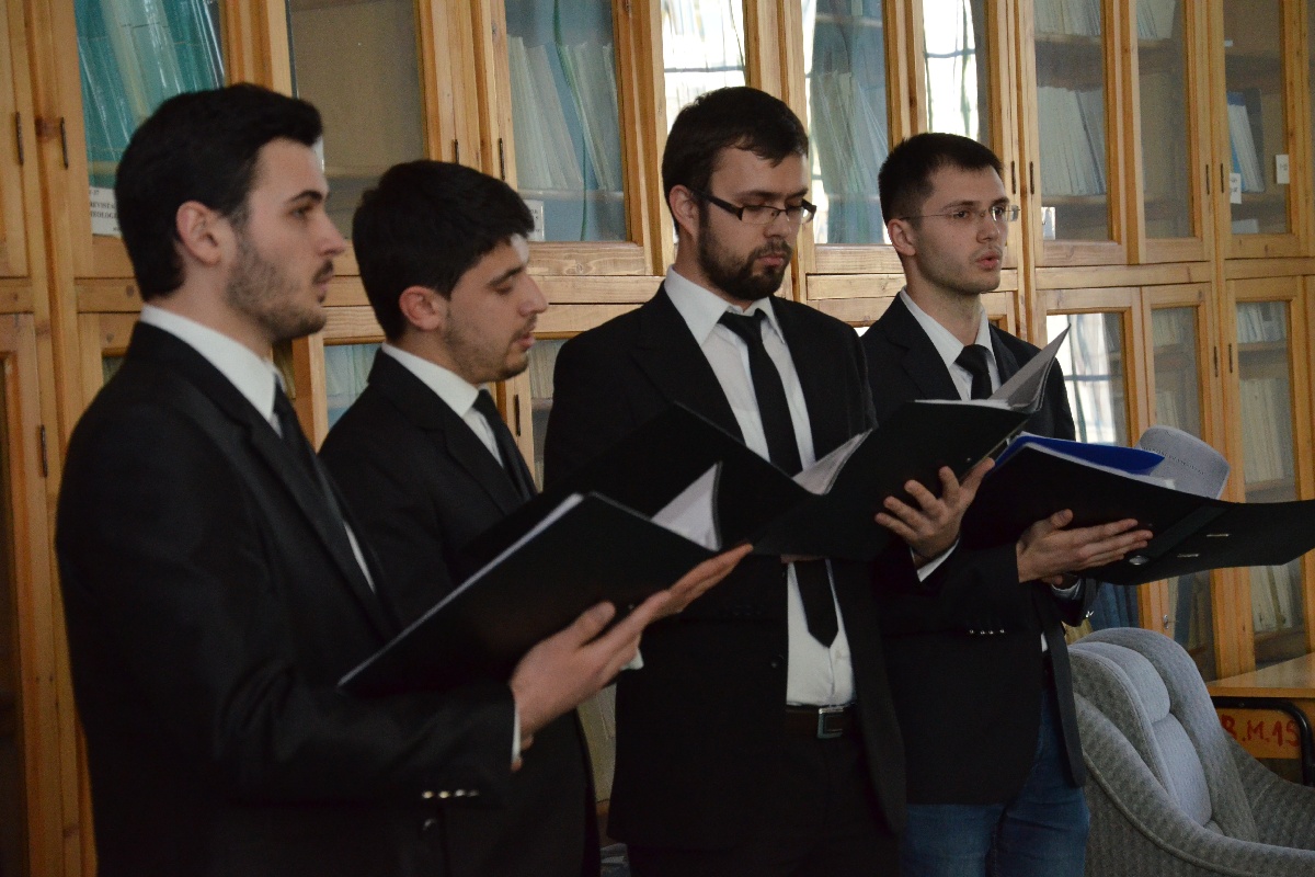 „Serbare Pascală“ la Facultatea de Teologie Ortodoxă din Iaşi