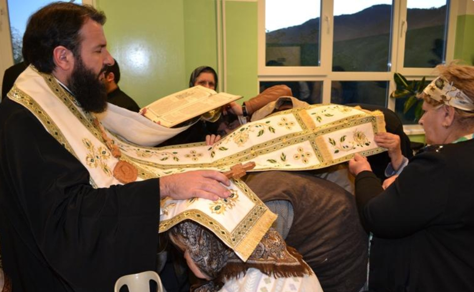 Taina Sfântului Maslu la Spitalului Orăşenesc Oţelu Roşu Taina Sfântului Maslu la Spitalului Orăşenesc Oţelu Roşu