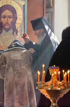 Dumnezeu se înduioșează când îl vede pe om luptând cu omul cel vechi din el