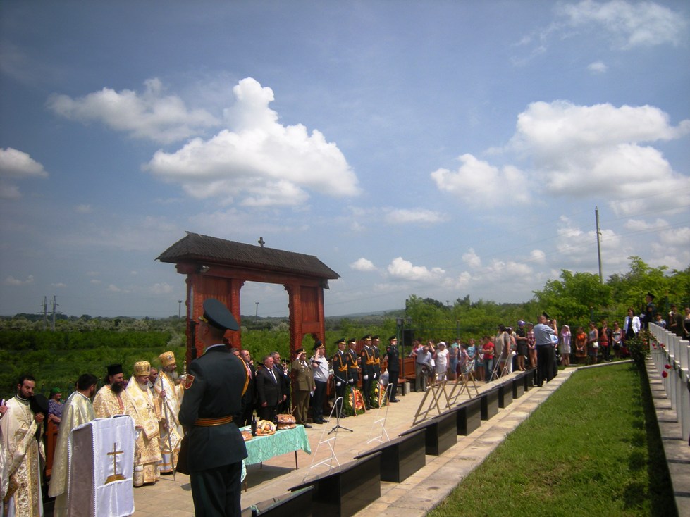 Omagiu eroilor români la Ţiganca Omagiu eroilor români la Ţiganca