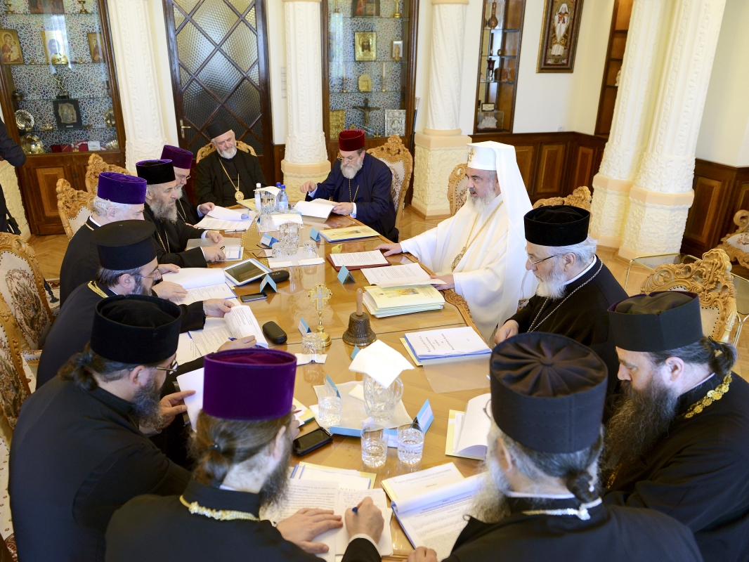 Sinod Mitropolitan la Reşedinţa Patriarhală
