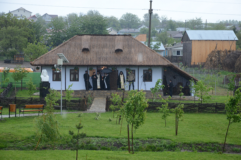 A fost sfinţită Casa memorială „Teoctist Patriarhul“ din Tocileni